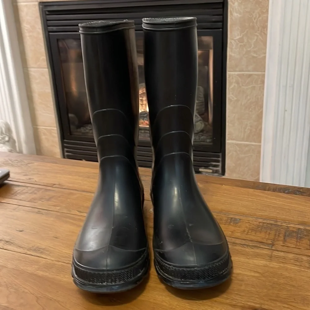 KAMIK Rain Boots Size 5